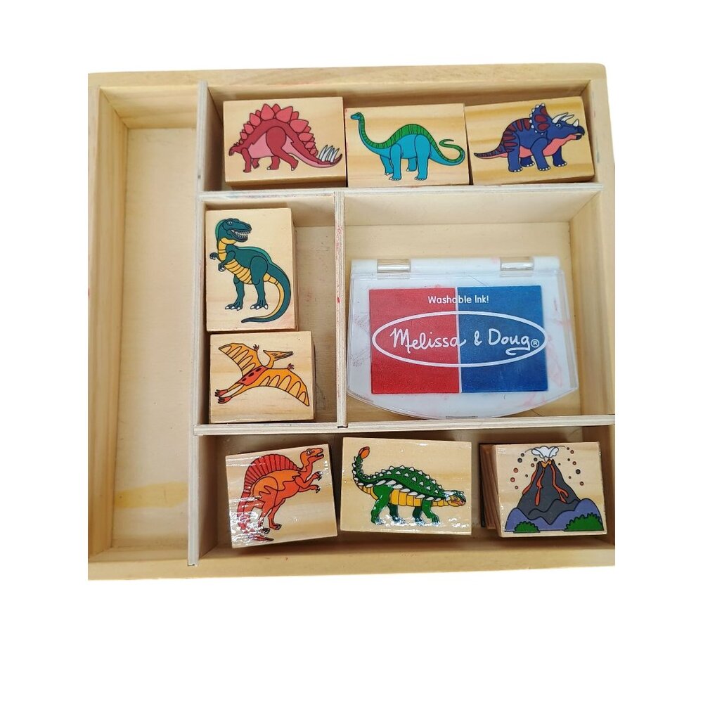Melissa & Doug Wooden Dinosaur Stamp Set With 8 Stamps 2-Color Stamp‎ Pad
